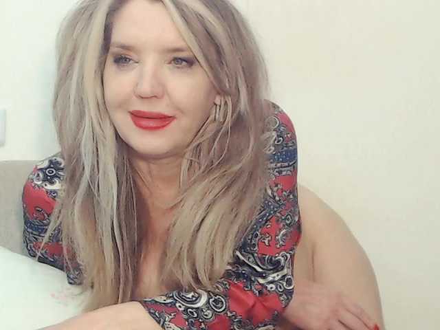 Drakulaura1 from BongaCams is Freechat