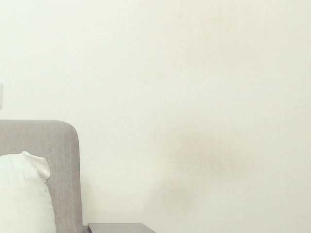 Drakulaura1 live cam profile