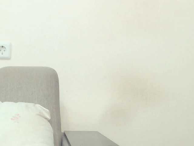 Drakulaura1's BongaCams show and profile