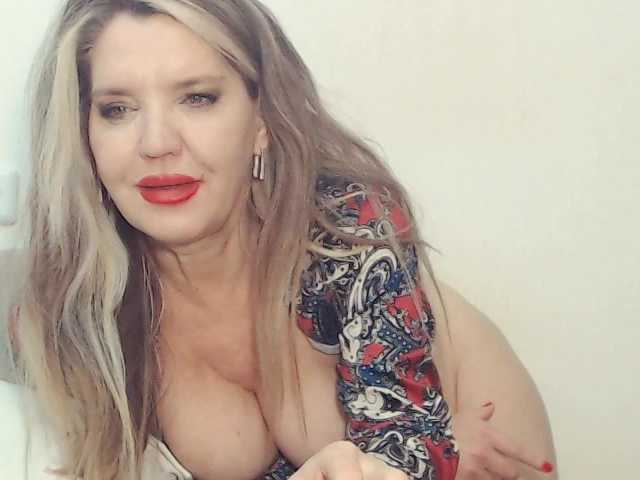 drakulaura1 cam belle