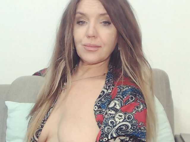  Drakulaura1 chat room