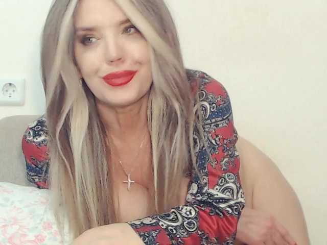 drakulaura1 live sex