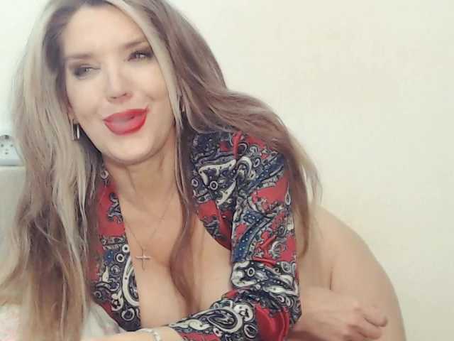 drakulaura1 live sex show