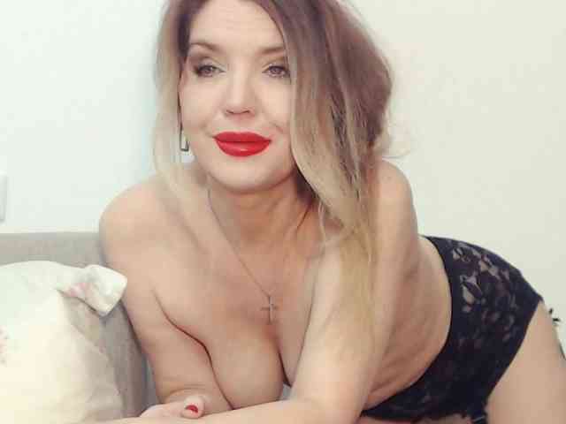 Drakulaura1 webcam