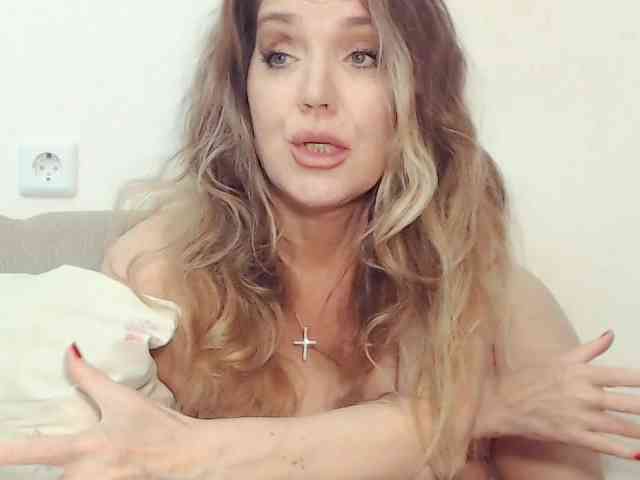 Drakulaura1 webcam