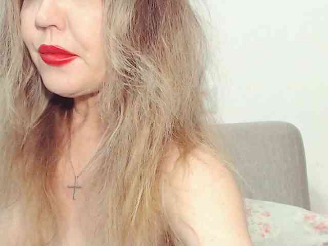 Drakulaura1 webcam