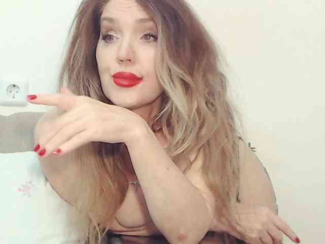 Drakulaura1 webcam