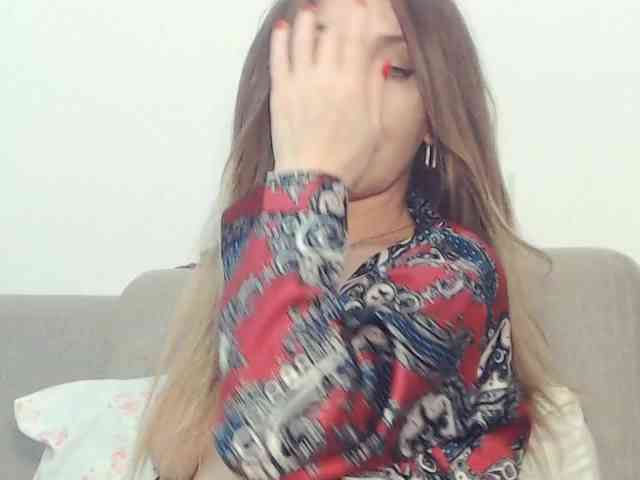 Drakulaura1 webcam
