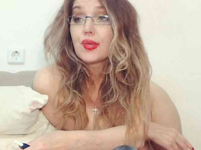 Drakulaura1 webcam