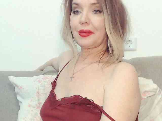 Drakulaura1 webcam