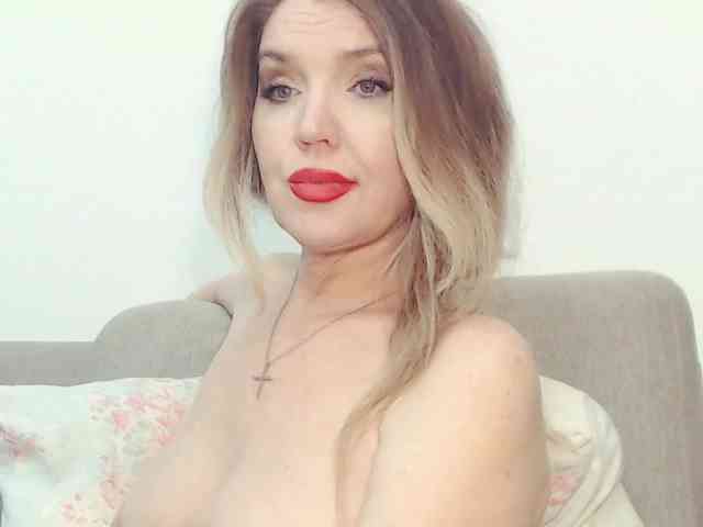 Drakulaura1 webcam