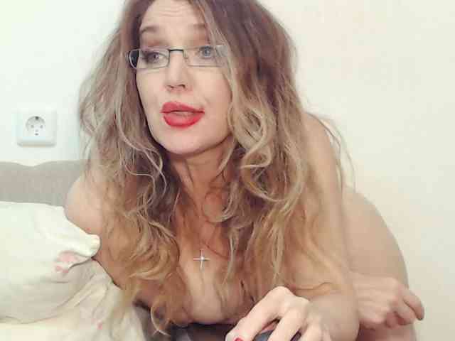 Drakulaura1 webcam