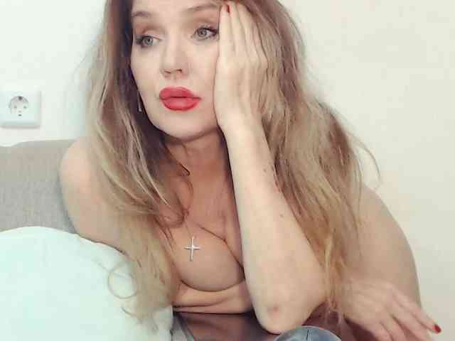 Drakulaura1 webcam