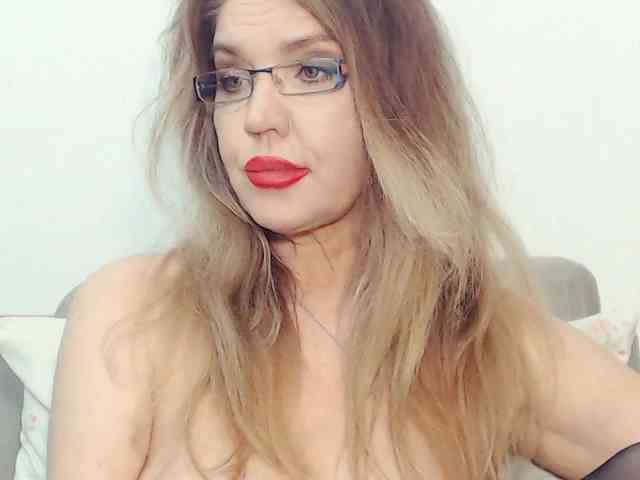 Drakulaura1 webcam