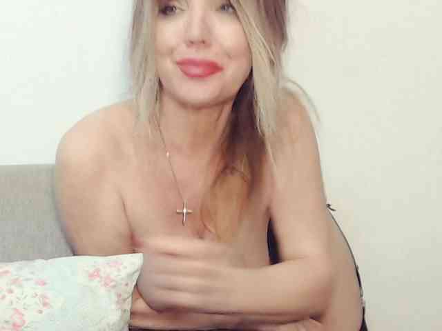 Drakulaura1 webcam