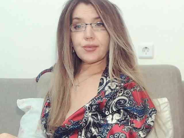 private chat room Drakulaura1