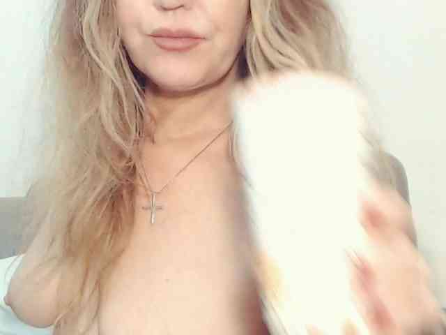 Drakulaura1 webcam
