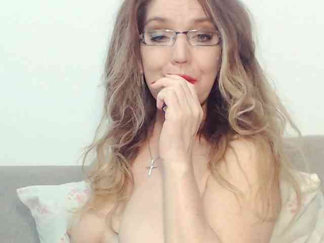 Drakulaura1 webcam