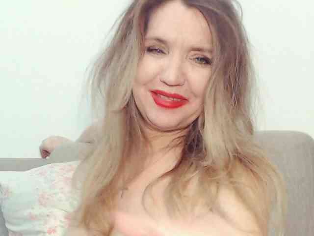 Drakulaura1 webcam