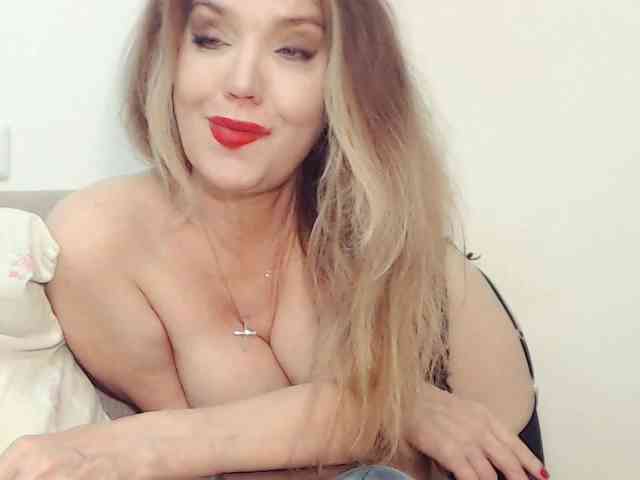 Drakulaura1 webcam