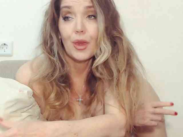 Drakulaura1 webcam