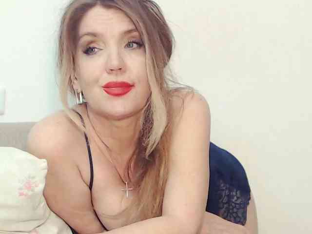 Drakulaura1 webcam
