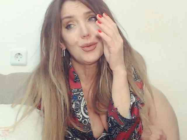 Drakulaura1 webcam