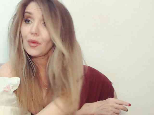 Drakulaura1 webcam
