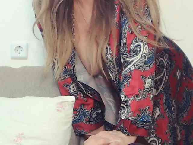 Drakulaura1 webcam