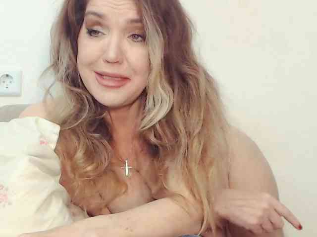 Drakulaura1 webcam