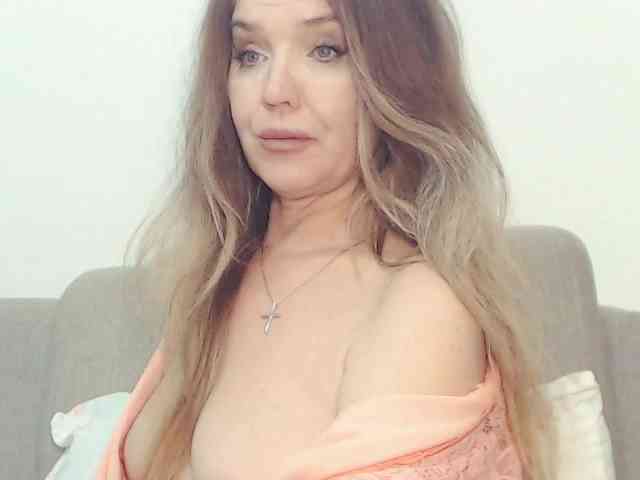 Drakulaura1 webcam