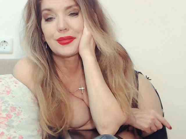 Drakulaura1 webcam