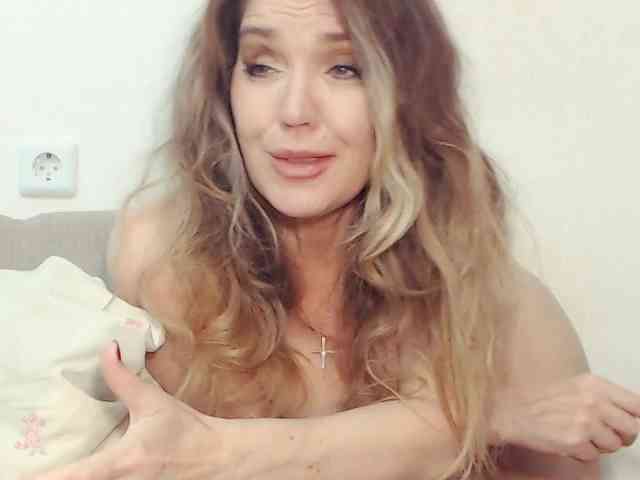 Drakulaura1 webcam