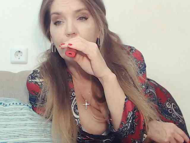 Drakulaura1 webcam