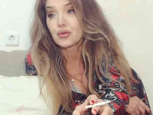 Drakulaura1 webcam