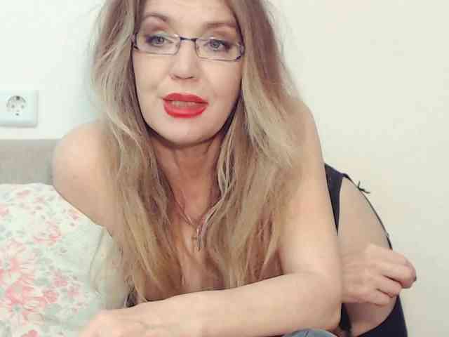 Drakulaura1 webcam