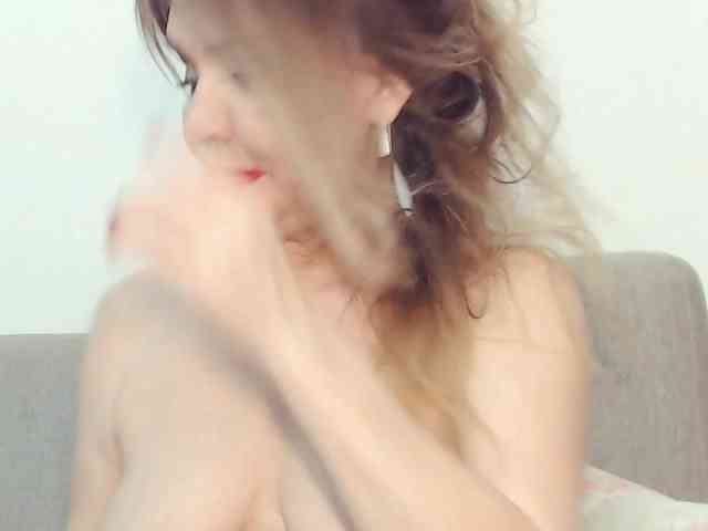 Drakulaura1 webcam