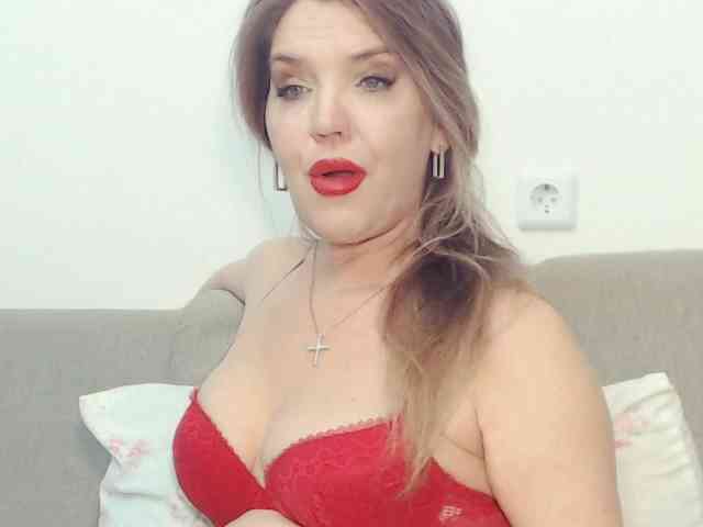 Drakulaura1 webcam