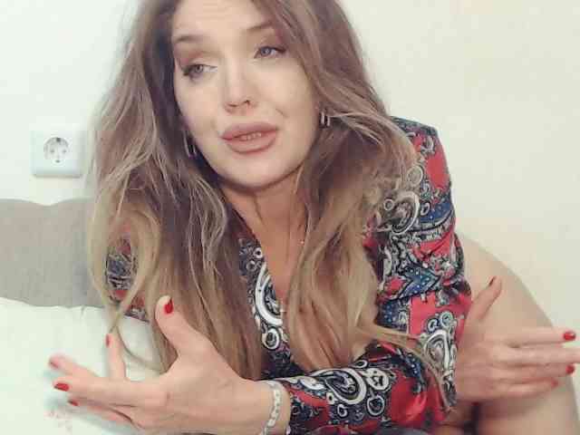 Drakulaura1 webcam