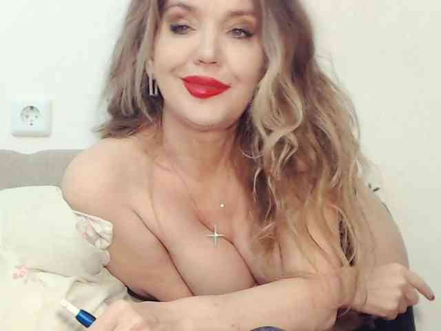 Drakulaura1 webcam
