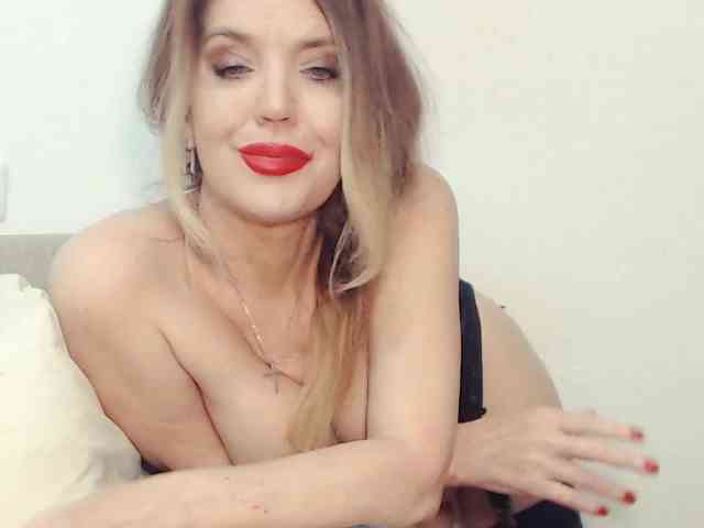 Drakulaura1 webcam