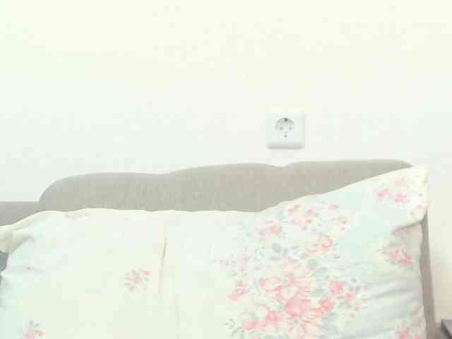 Drakulaura1 webcam