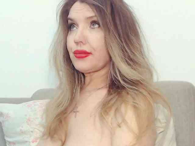 Drakulaura1 webcam