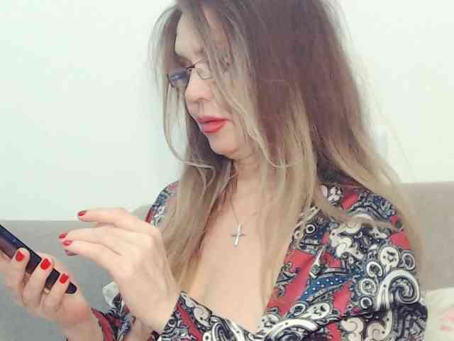 Drakulaura1 webcam