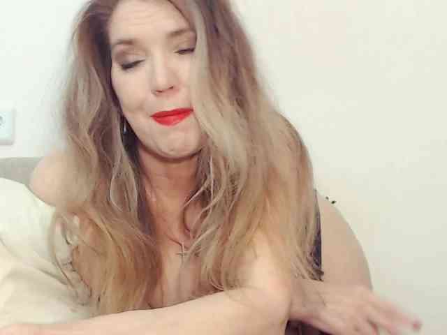 Drakulaura1 webcam