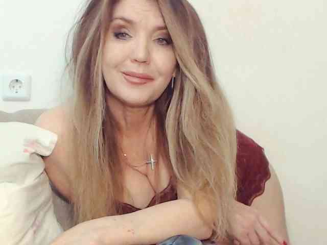Drakulaura1 webcam