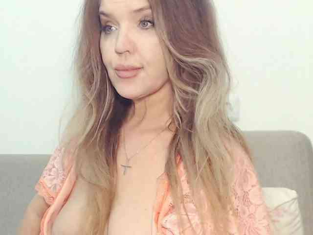 Drakulaura1 webcam