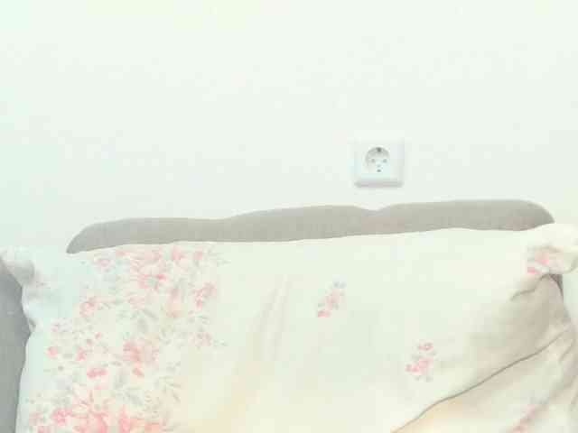Drakulaura1 webcam