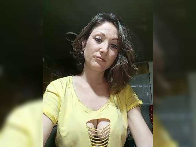 YouGirlXXX's BongaCams show and profile