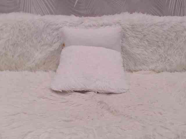 Angelllina1 webcam